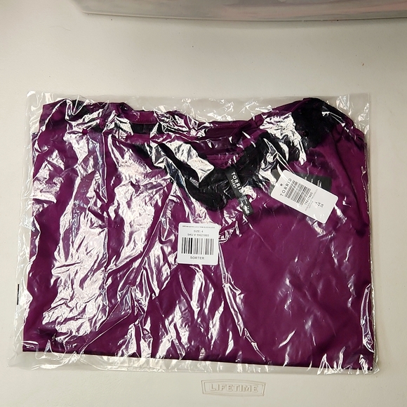 ❤️NWT VINTAGE TORRID CAMI - LACE TRIM TANK - DREAM SATIN SOFT VIOLET - SIZE 4X - Picture 3 of 9